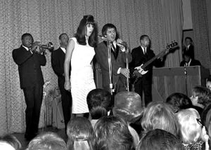 early Sonny and Cher live